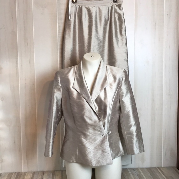 Alex Evenings Dresses & Skirts - Alex evenings dress size 8 💕❤️